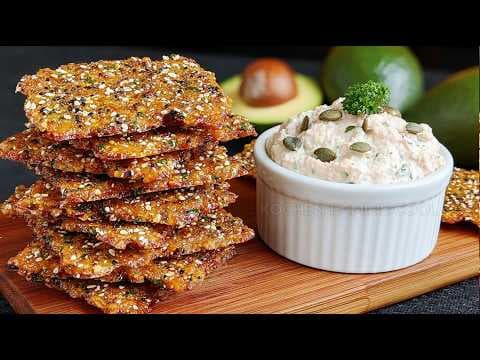 Keto Chia Flaxseed Crackers with Turmeric