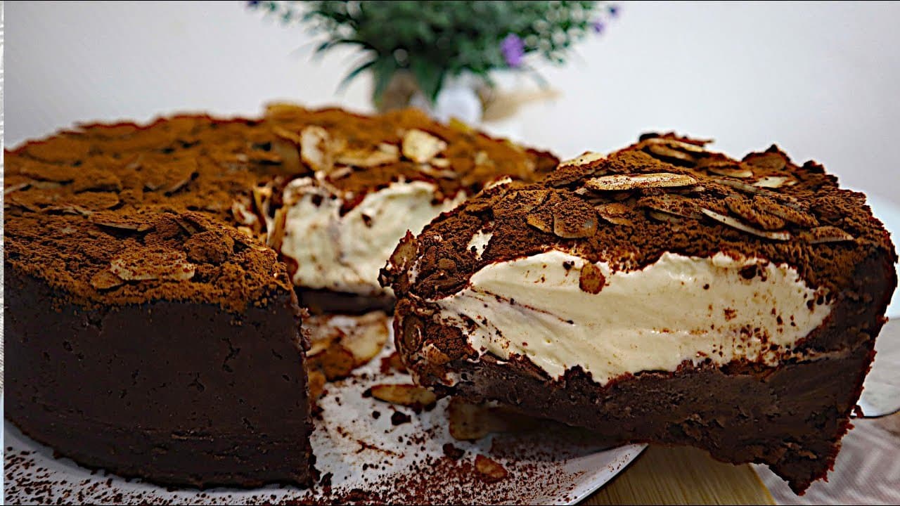 No-Bake Sour Cream Cake (No Gelatin)