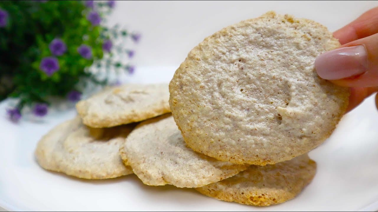 Gluten-Free 3-Ingredient Almond Macaroons