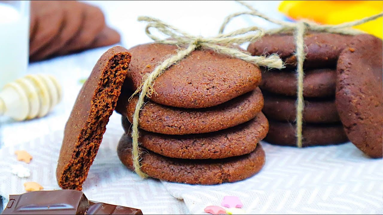 2 Chocolate Cookie Recipes (Oat & Orange-Chickpea)