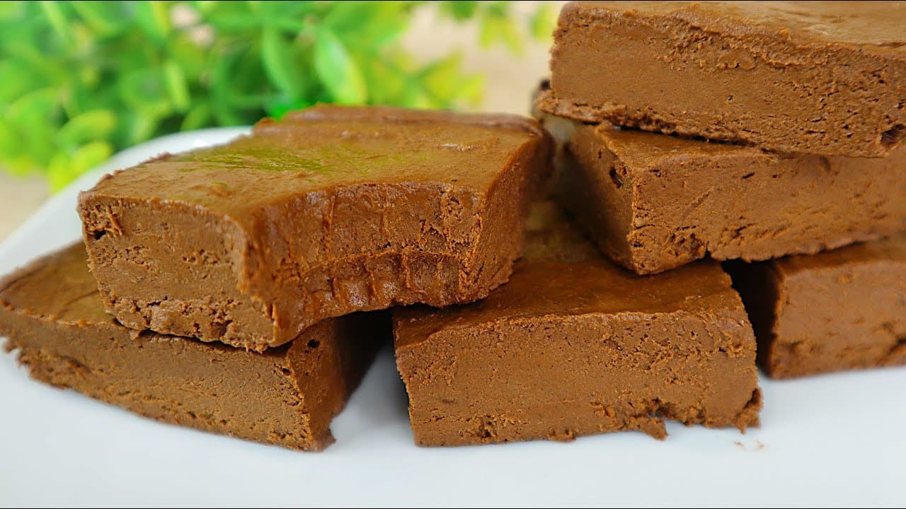 5-Ingredient Banana Cocoa Frozen Fudge