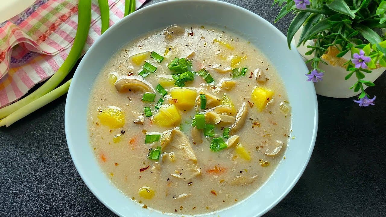 Creamy Mushroom Potato Soup
