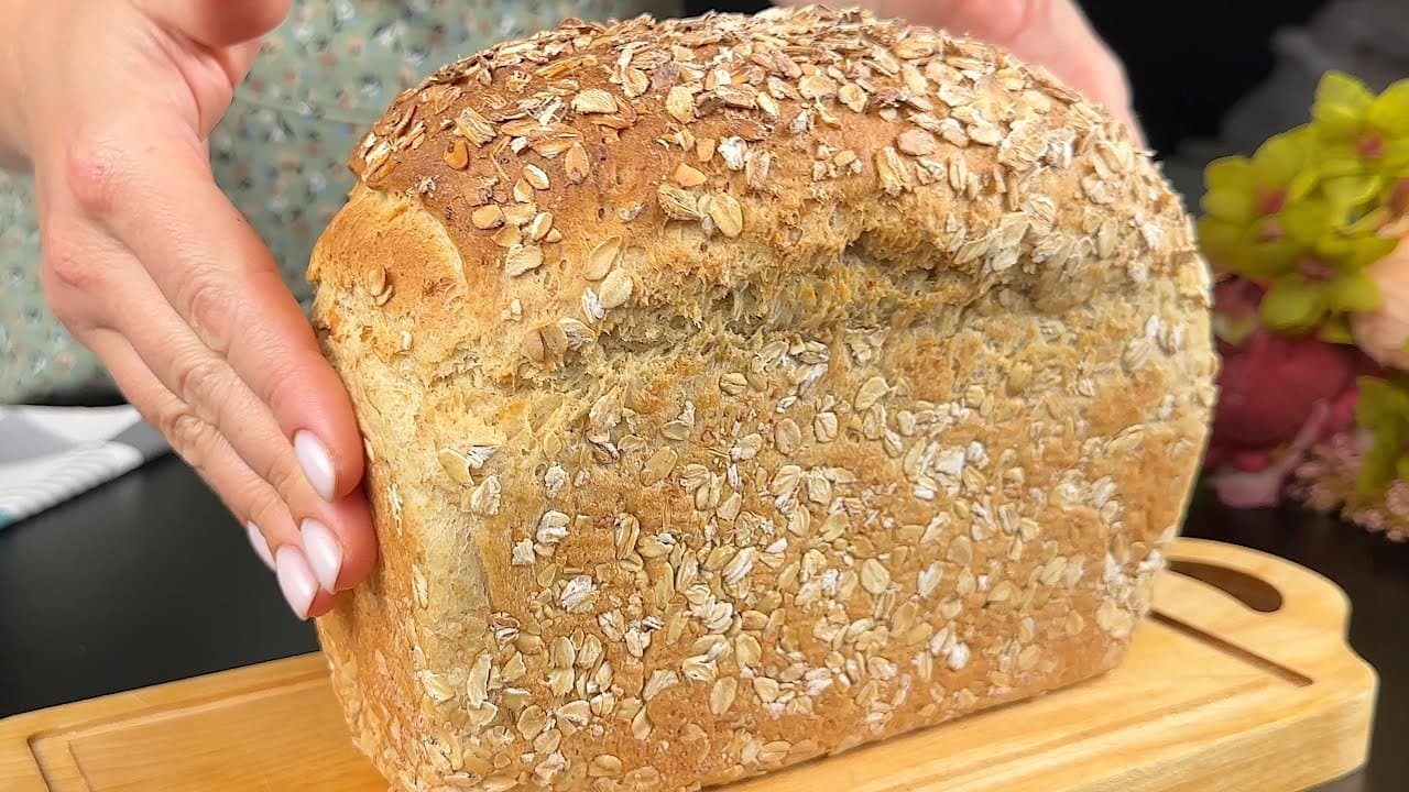 Oat Whole-Wheat Yeasted Loaf (Grandma's Recipe)