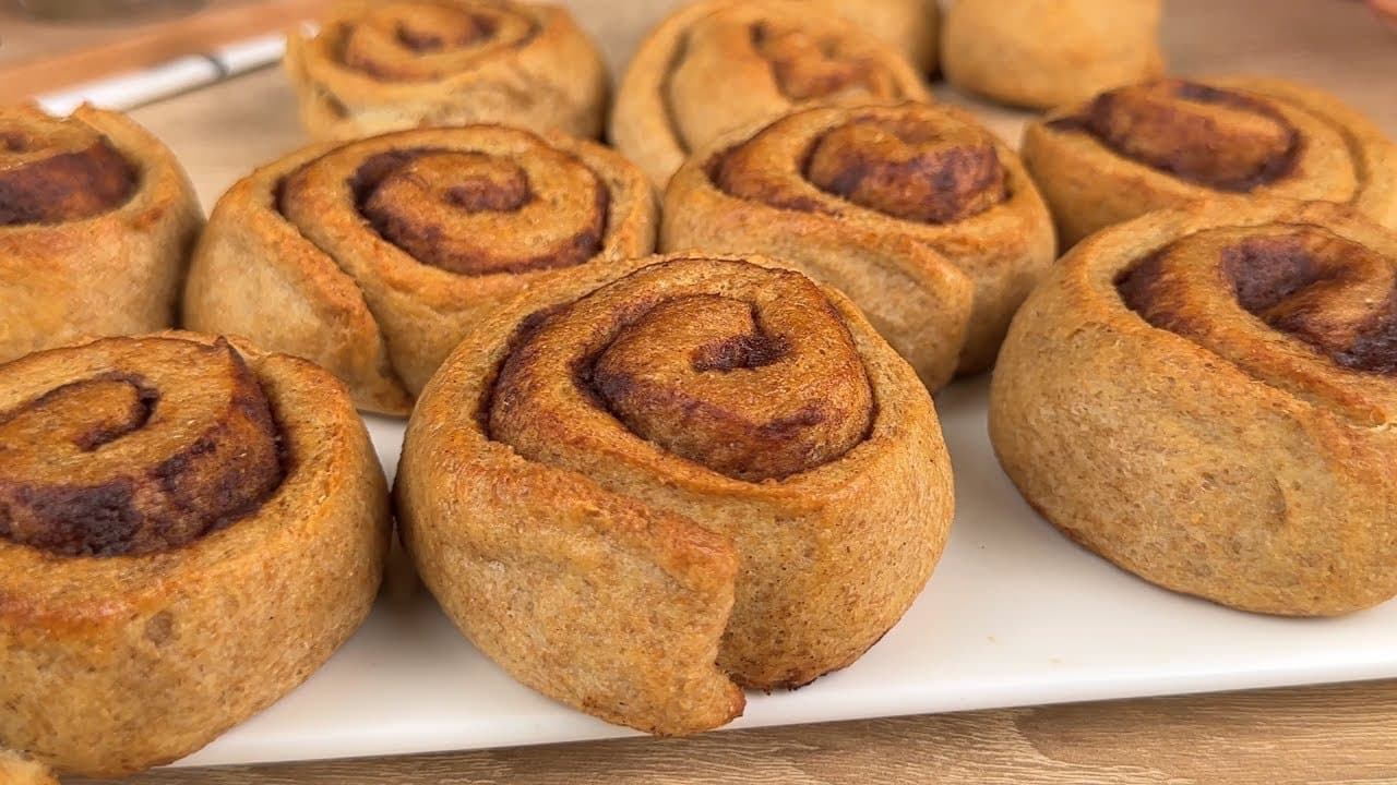 Whole-Wheat Cinnamon Christmas Rolls (No Sugar)