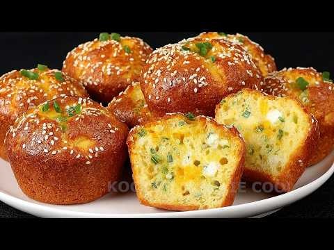 5-Minute Protein Bread Rolls That Lower Blood Sugar — Quick high-protein cottage cheese bread rolls with whey protein and cheddar. No 