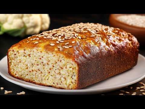 Keto Cauliflower Parmesan Bread — A flour-free keto bread made with cauliflower, almond flour and parmesan. Low-ca