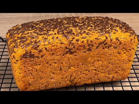 Oat Bread with Zucchini and Carrots — Aromatic flour-free oat bread made with zucchini, carrot puree and sunflower see