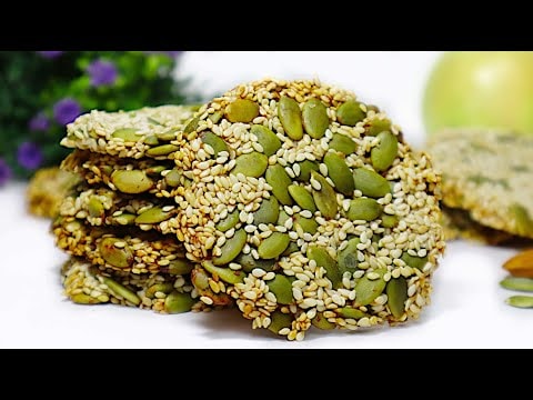 Glutenfreie 3-Zutaten-Sesam-Kürbiskern-Banane-Kekse — Nur drei Zutaten: Sesamkörner, Kürbiskerne und Bananenpüree zu einem Keksteig ve