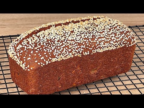 Sweet Potato Lentil Bread — A quick flour-free bread made with sweet potato puree, red lentils and psyllium.