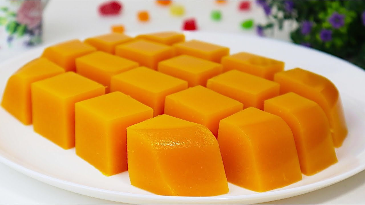Postre vegano sin azúcar de calabaza y naranja con agar — Un postre casero de calabaza y naranja sin gelatina cuajado con agar-agar. Endul