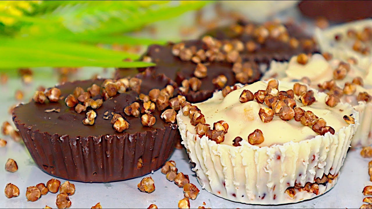 Tabletas sin horno de chocolate y trigo sarraceno con frutas secas — Tabletas crujientes de chocolate con trigo sarraceno tostado y frutas secas — ar