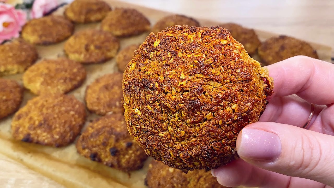 Galletas mantecosas de avena, almendra y coco (sin azúcar) — Galletas mantecosas de avena blanditas y crujientes con harina de almendras y co