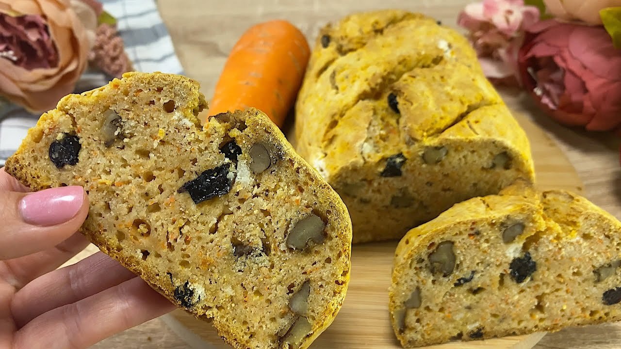 Glutenfreies Karotten-Walnuss-Brot (Ohne Zucker) — Saftiges glutenfreies Brot mit geriebener gegarter Karotte, gerösteten Walnüssen