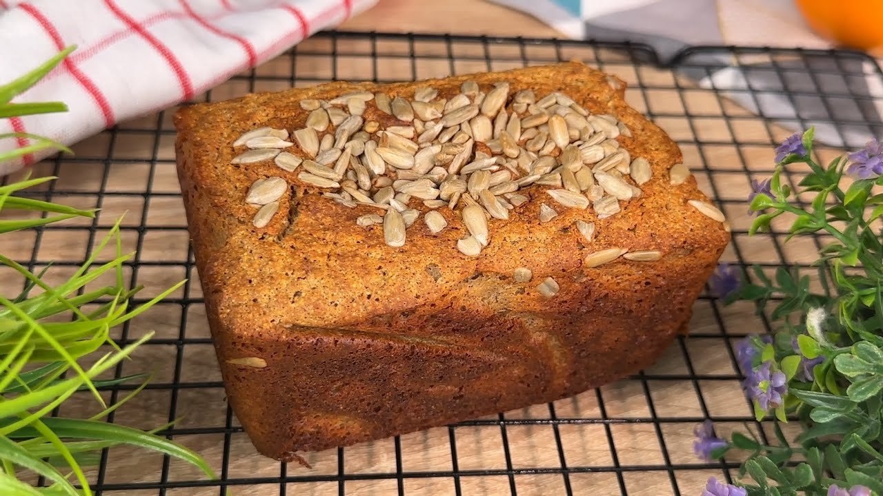 Miche au yaourt amarante-riz sans gluten — Miche tendre sans gluten à base de farines d'amarante et riz brun fermentées au 